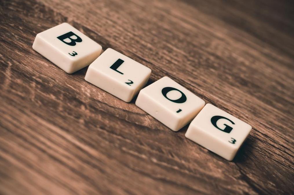 a word that says blog blog blogging - Blog Blogging